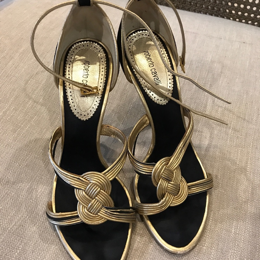 Roberto cavalli size 6